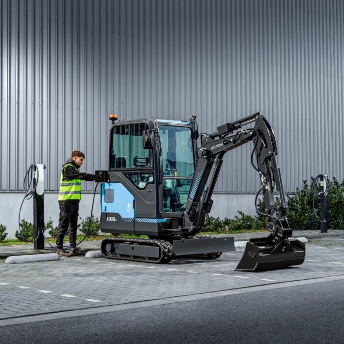 HX 19E - Image 2